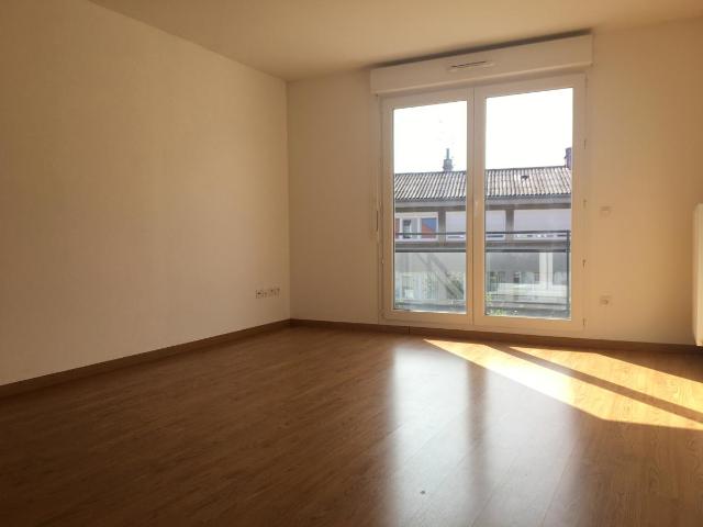 Location appartement 3 pièces BETHUNE 72m² à 870.89€/mois CDC Habitat