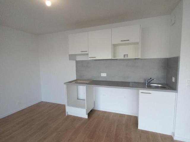 Location appartement 3 pièces BORDEAUX 64m² à 909.24€/mois CDC Habitat