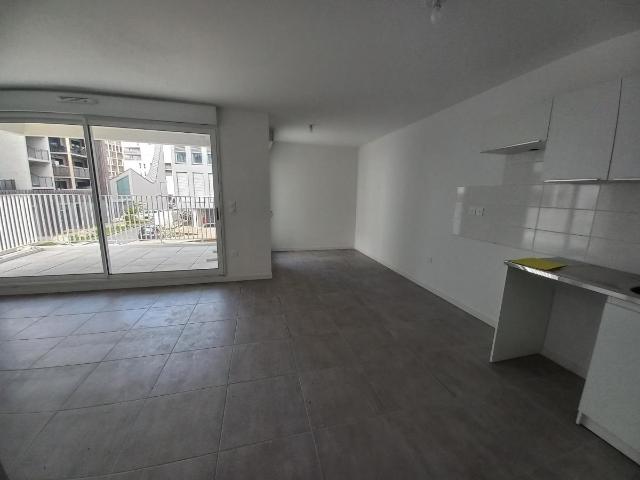 Location appartement 3 pièces BORDEAUX 66m² à 917.90€/mois CDC Habitat