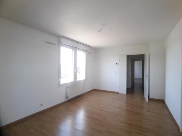 Location appartement 3 pièces BORDEAUX 68m² à 958.29€/mois CDC Habitat