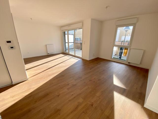 Location appartement 3 pièces CHATILLON SUR SEICHE 62m² à 794.46€/mois CDC Habitat