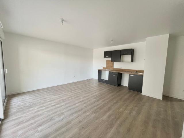 Location appartement 3 pièces CHARTRES 63m² à 790.68€/mois CDC Habitat