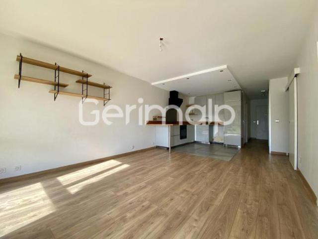 Location Appartement 3 pièces + cuisine 57,76 m² 1