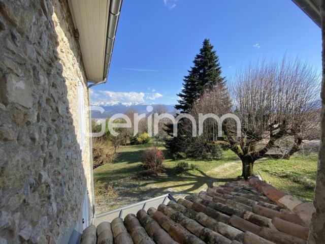 Location Appartement 3 pièces + cuisine 76,90 m²