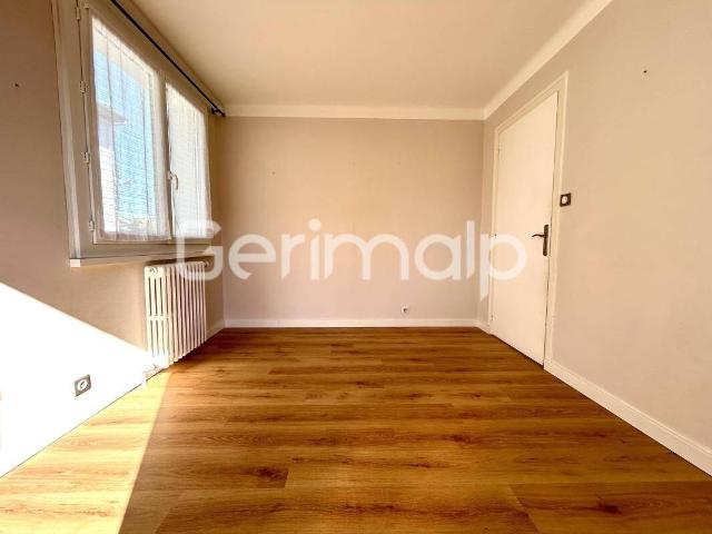 Location Appartement 3 pièces + cuisine 77,39 m² 1