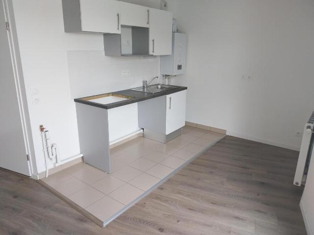 Location appartement 3 pièces DAMMARIE LES LYS 58m² à 947.31€/mois CDC Habitat