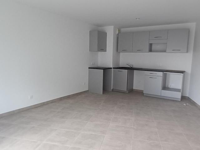Location appartement 3 pièces DRAGUIGNAN 63m² à 886.22€/mois CDC Habitat