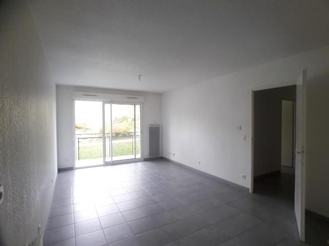 Location appartement 3 pièces FLOIRAC 56m² à 686.14€/mois CDC Habitat