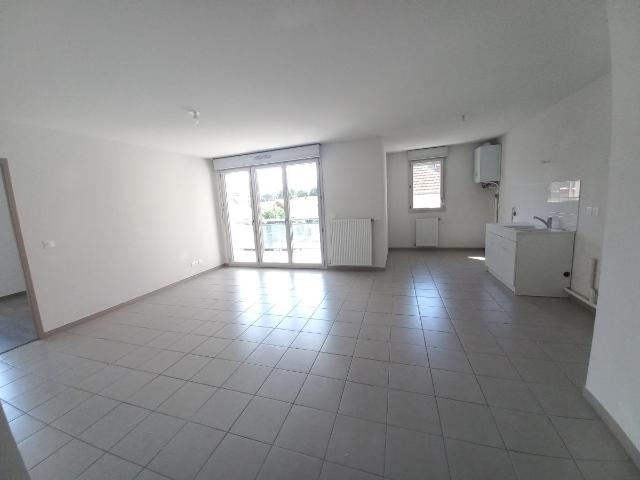 Location appartement 3 pièces GRENOBLE 69m² à 805.41€/mois CDC Habitat