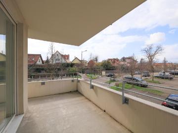 67800, Hoenheim, Bas-Rhin - Ascenseur