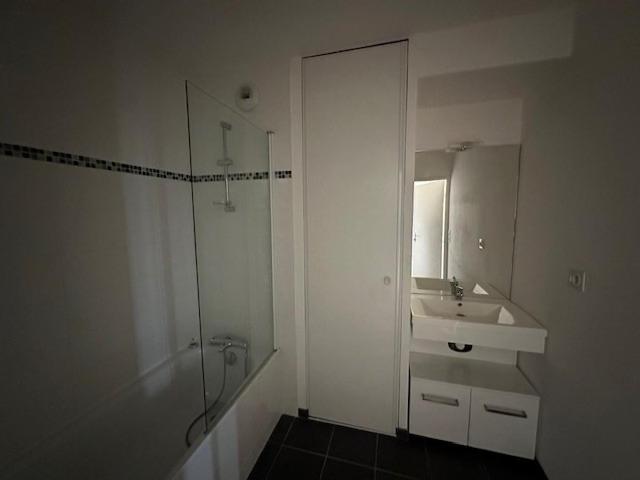 Location appartement 3 pièces LILLE 66m² à 880.17€/mois CDC Habitat
