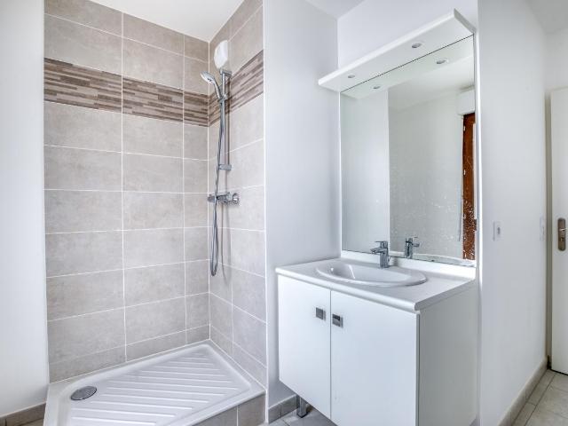 Location appartement 3 pièces MANTES LA VILLE 60m² à 934.46€/mois CDC Habitat