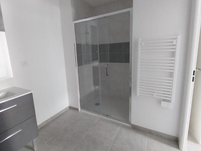 Location appartement 3 pièces MARSEILLE 59m² à 847.73€/mois CDC Habitat