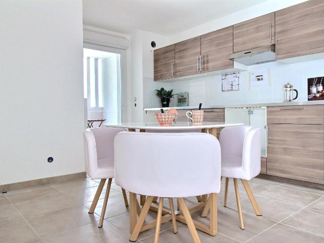 Location appartement 3 pièces MARSEILLE 61m² à 830.60€/mois CDC Habitat