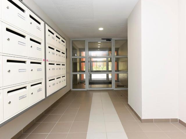 Location appartement 3 pièces MARSEILLE 64m² à 930.56€/mois CDC Habitat