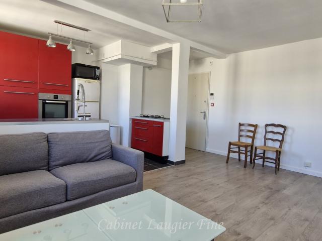 location appartement 3 pièces Marseille Eglise des chartreux