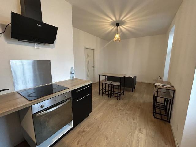 Location Appartement 3 pièces Meublé 47m² LE CREUSOT 71200