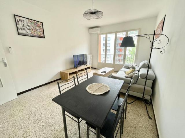 Location Appartement 3 pièces Meublé 52m² NICE 06300