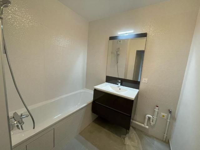 Location Appartement 3 pièces Meublé 56m² LE PLESSIS ROBINSON 92350