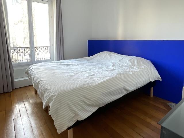 Location Appartement 3 pièces Meublé 57m² PARIS 18ème