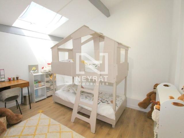Location Appartement 3 pièces Meublé 63m² CALLIAN 83440