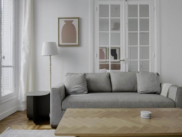 Location Appartement 3 pièces Meublé 66m² PARIS 17ème