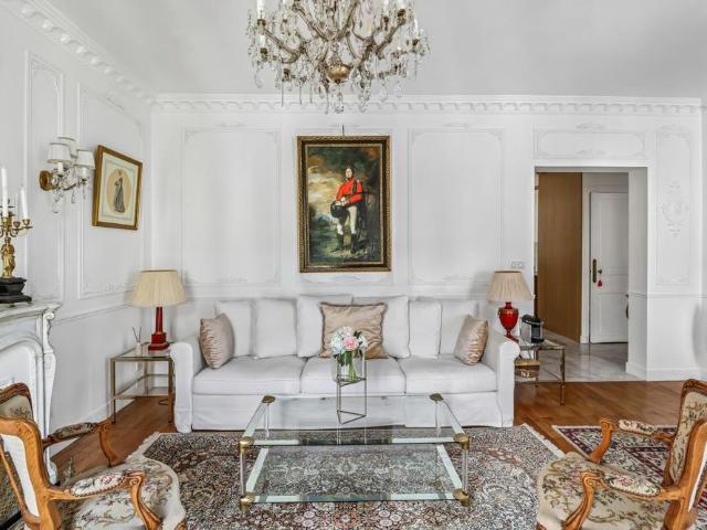 Location Appartement 3 pièces Meublé 72m² PARIS 16 75116