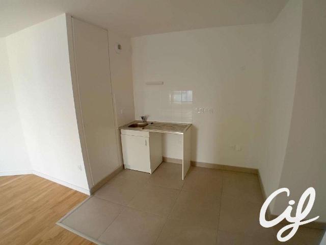 Location appartement 3 pièces Mont Saint Aignan 76