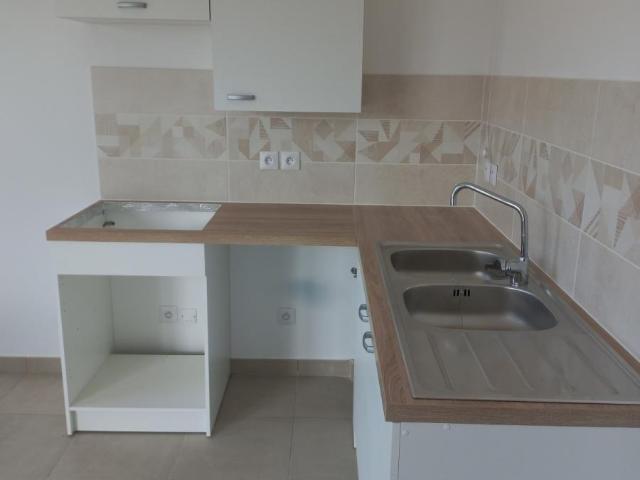 Location appartement 3 pièces MONTEUX 67m² à 724.44€/mois CDC Habitat