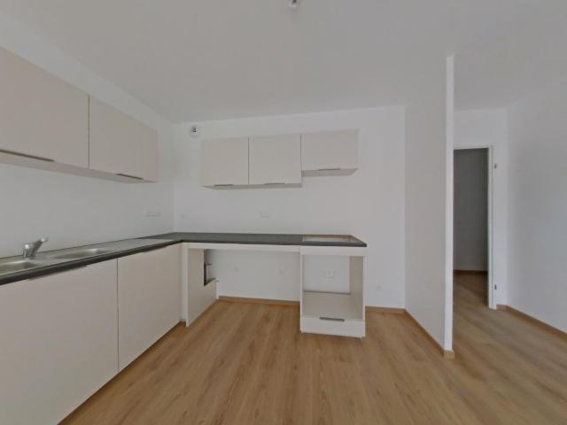 Location appartement 3 pièces MONTLOUIS SUR LOIRE 69m² à 883.39€/mois CDC Habitat