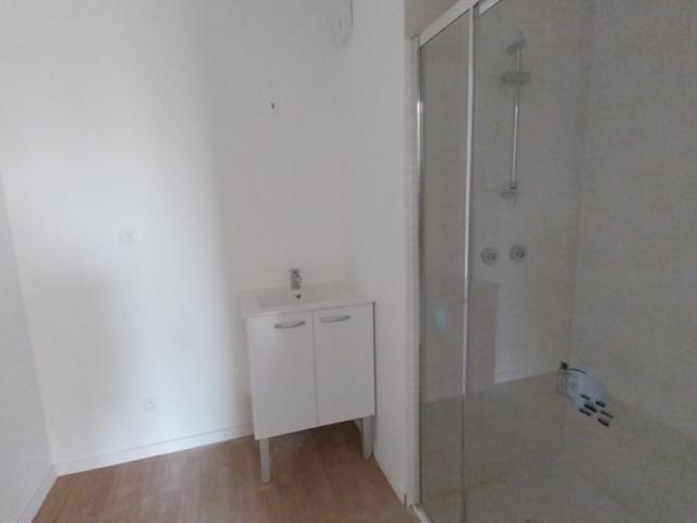 Location appartement 3 pièces NANTES 72m² à 806.59€/mois CDC Habitat