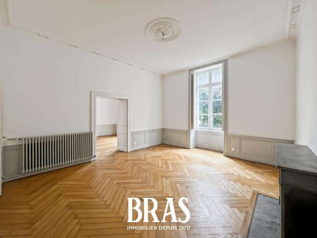 Location appartement 3 pièces Nantes Centre Ville 44