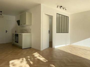 Appartement à louer à Bourgeonnière - Cave