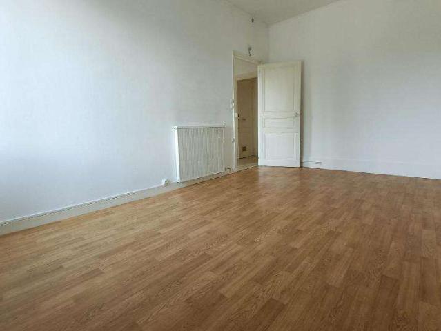 Location appartement 3 pièces Nantes Saint Clément Jardin des plantes 44