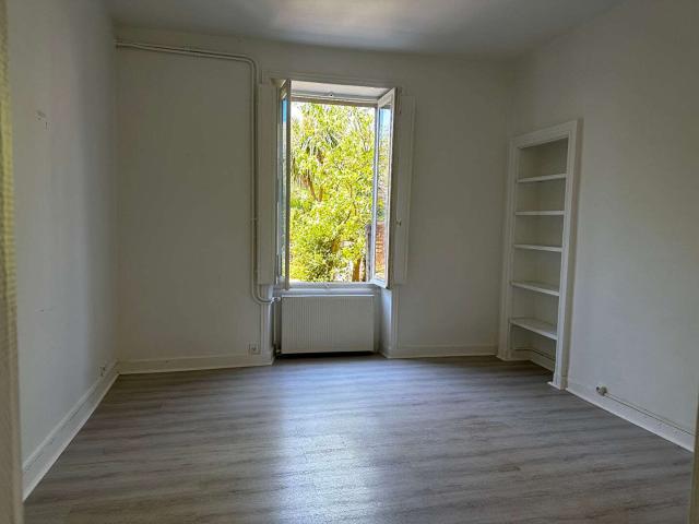 Location appartement 3 pièces Nantes Rond Point De Rennes 44
