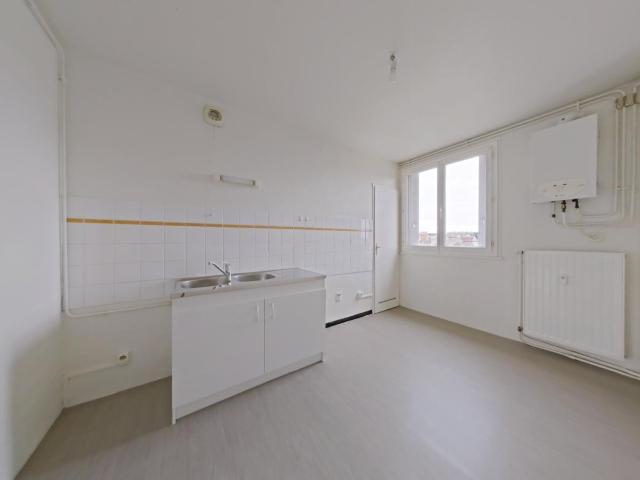 Location appartement 3 pièces ORLEANS 67m² à 799.00€/mois CDC Habitat