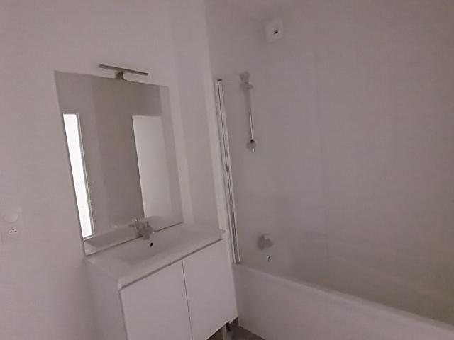 Location appartement 3 pièces ORVAULT 64m² à 925.16€/mois CDC Habitat
