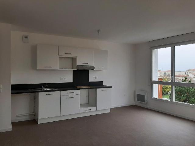 Location appartement 3 pièces POITIERS 61m² à 738.74€/mois CDC Habitat