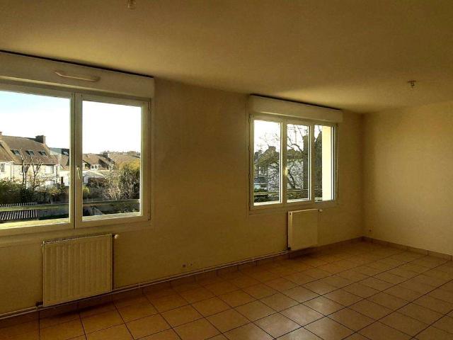 Location appartement 3 pièces Saint Brieuc L'europe, Ginglin, Le Plateau, Zi 22
