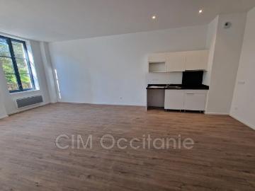 Location appartement 3 pièces Sommières 67 m²