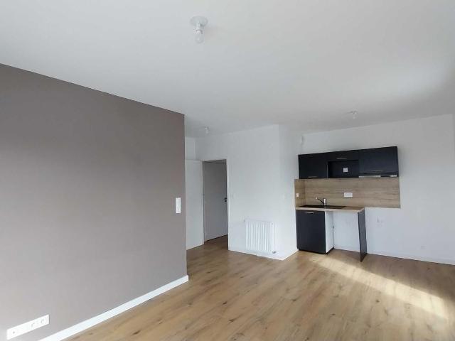 Location appartement 3 pièces ST HERBLAIN 61m² à 733.89€/mois CDC Habitat