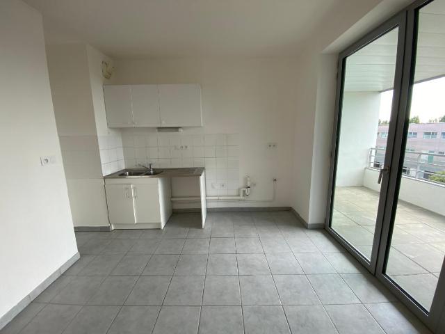 Location appartement 3 pièces ST JACQUES DE LA LANDE 69m² à 867.20€/mois CDC Habitat
