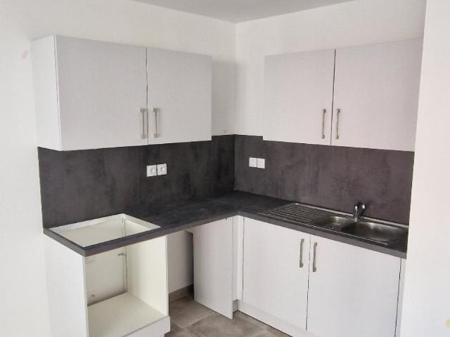 Location appartement 3 pièces ST MARTIN LE VINOUX 62m² à 855.16€/mois CDC Habitat