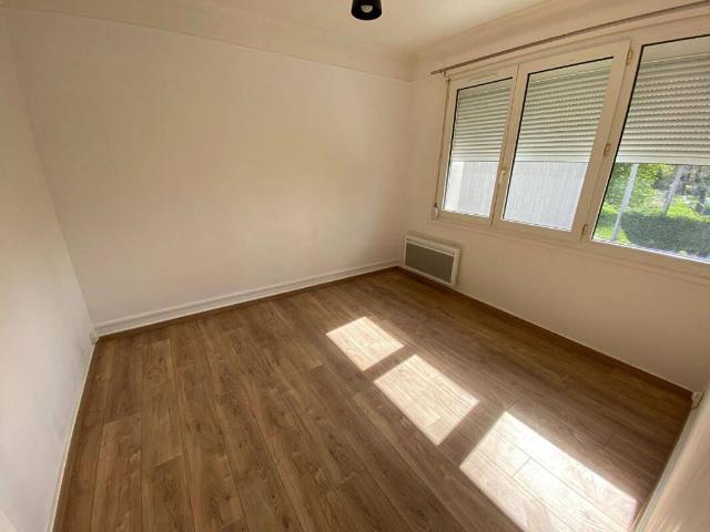 LOCATION: appartement T3 47m² à BETHUNE