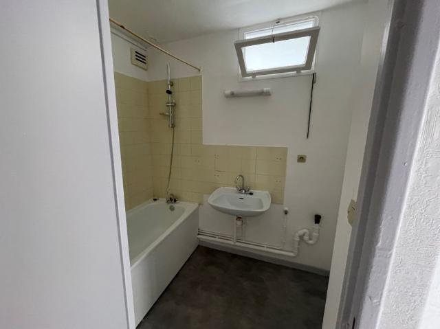Location Appartement T3 53 m² Grand Charmont