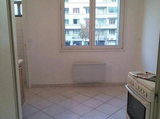 Location appartement t3 57 m² Grenoble 38100 720 €