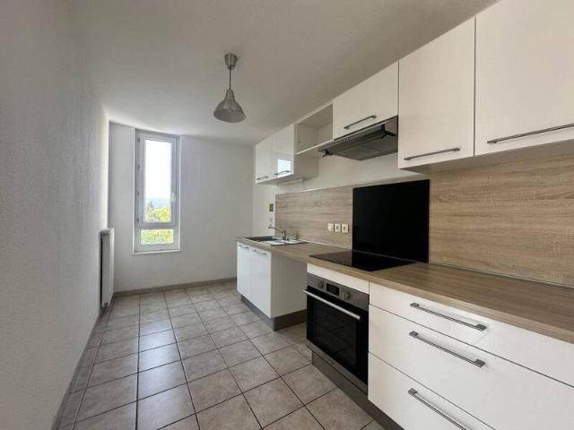 Location appartement t3 62 m² Grenoble 38100 800 €