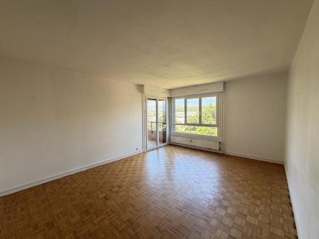 Location Appartement T3 70m² Barberaz