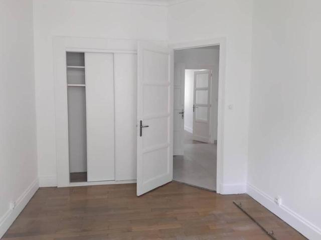 Location appartement t3 77 m² Grenoble 38000 1 230 €