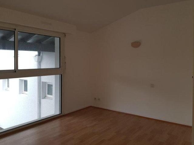 Location / Appartement T3